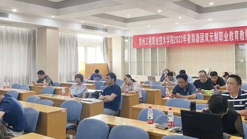 二建与一建培训：深度解析通过率差异